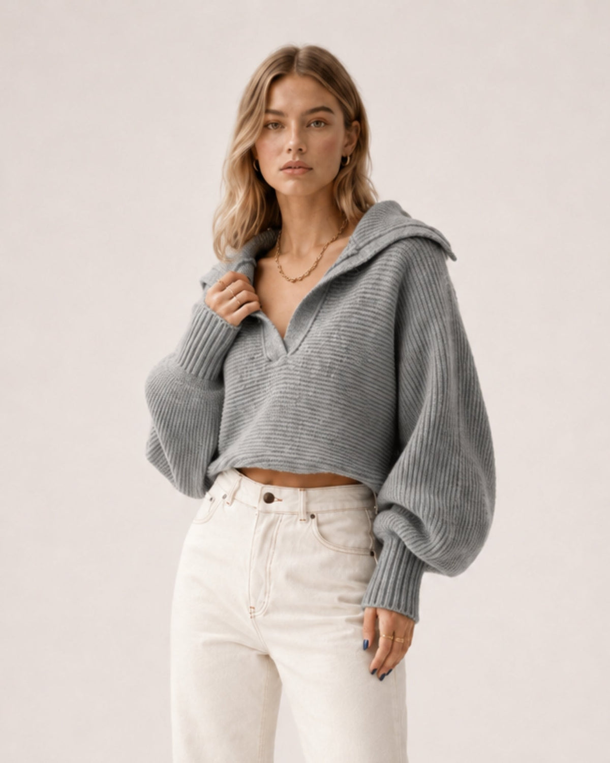 kathleen-classic-hooded-knit-sweater-img2.jpg
