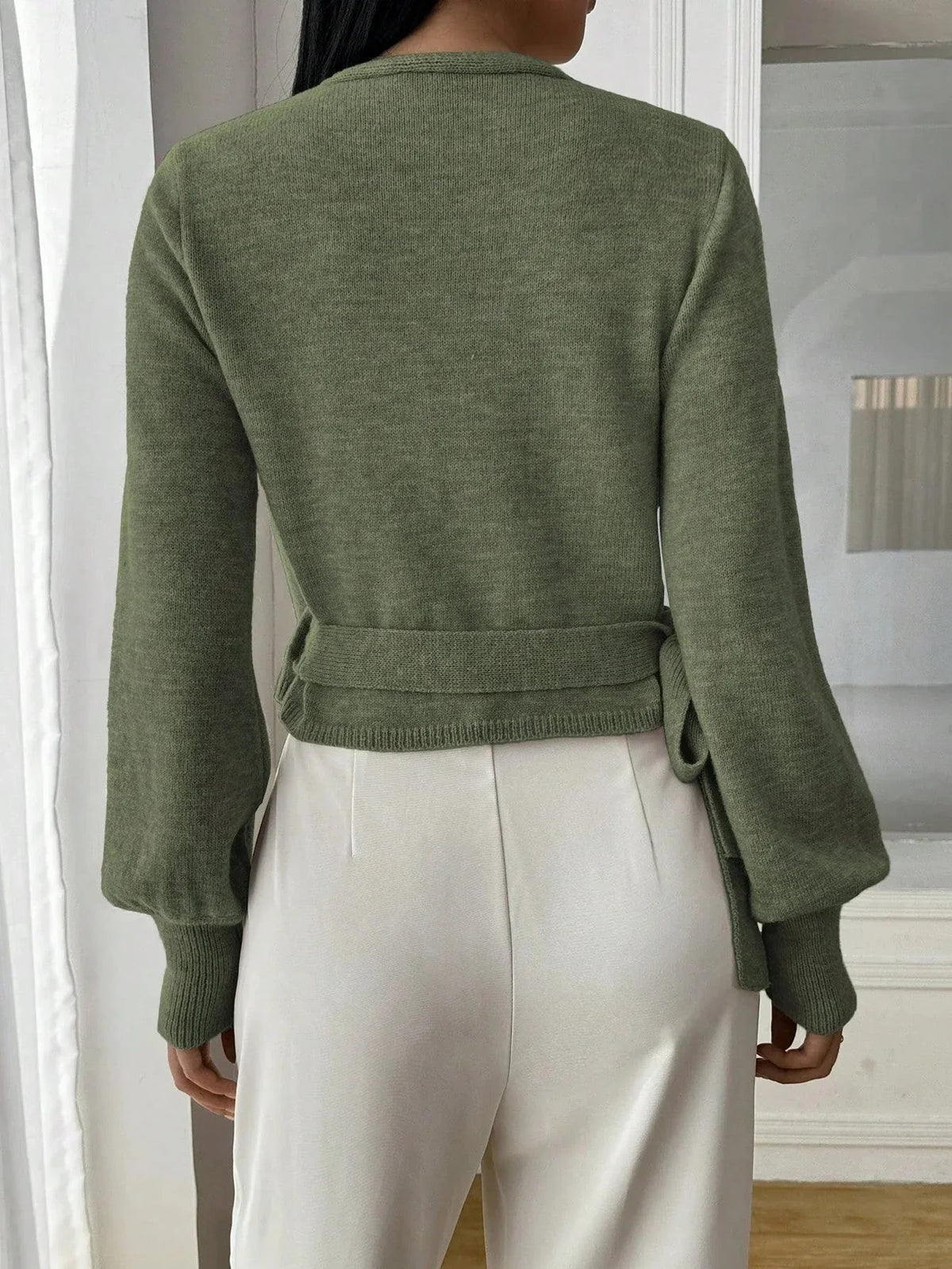 kelly-classic-wrap-knit-v-neck-sweater-img9.webp