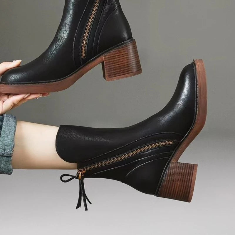 kimberly-classic-ankle-boots-img9.webp