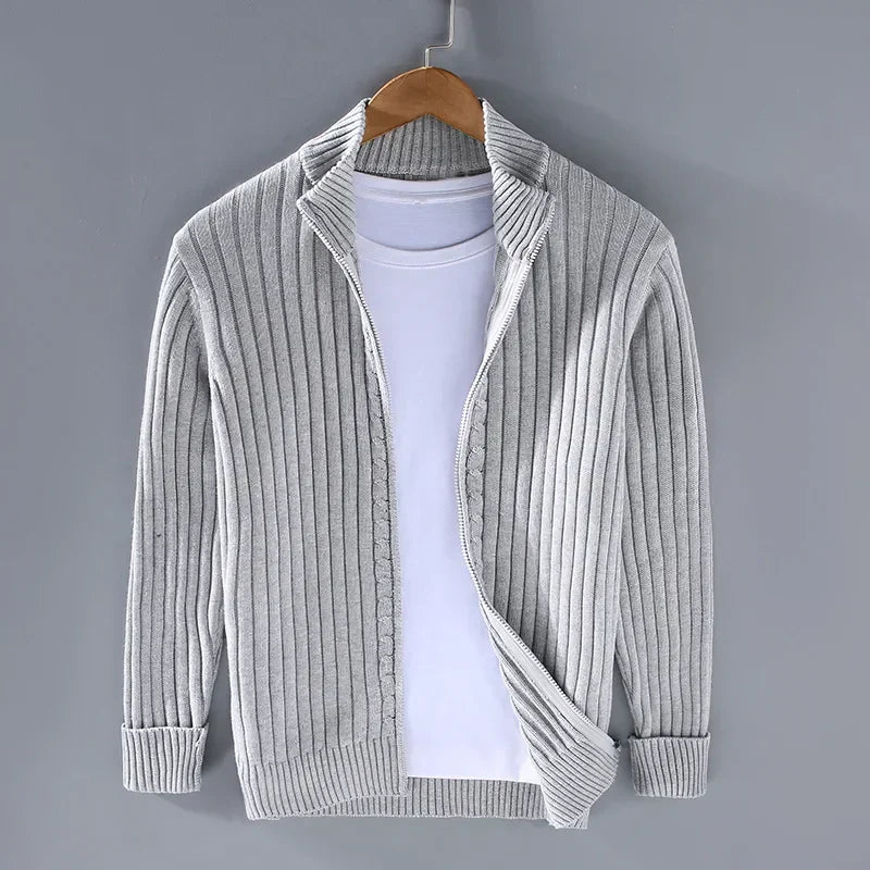 larry-classic-zip-cardigan-img6.webp