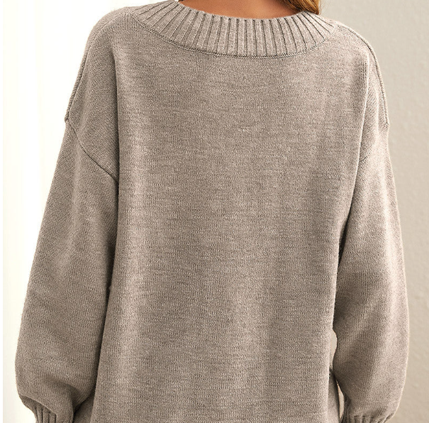 laura-relaxed-fit-v-neck-pullover-sweater-img3.png