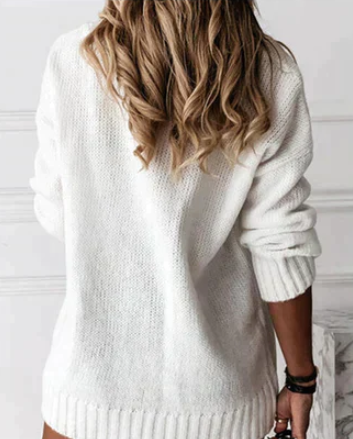 laura-relaxed-fit-v-neck-pullover-sweater-img5.png