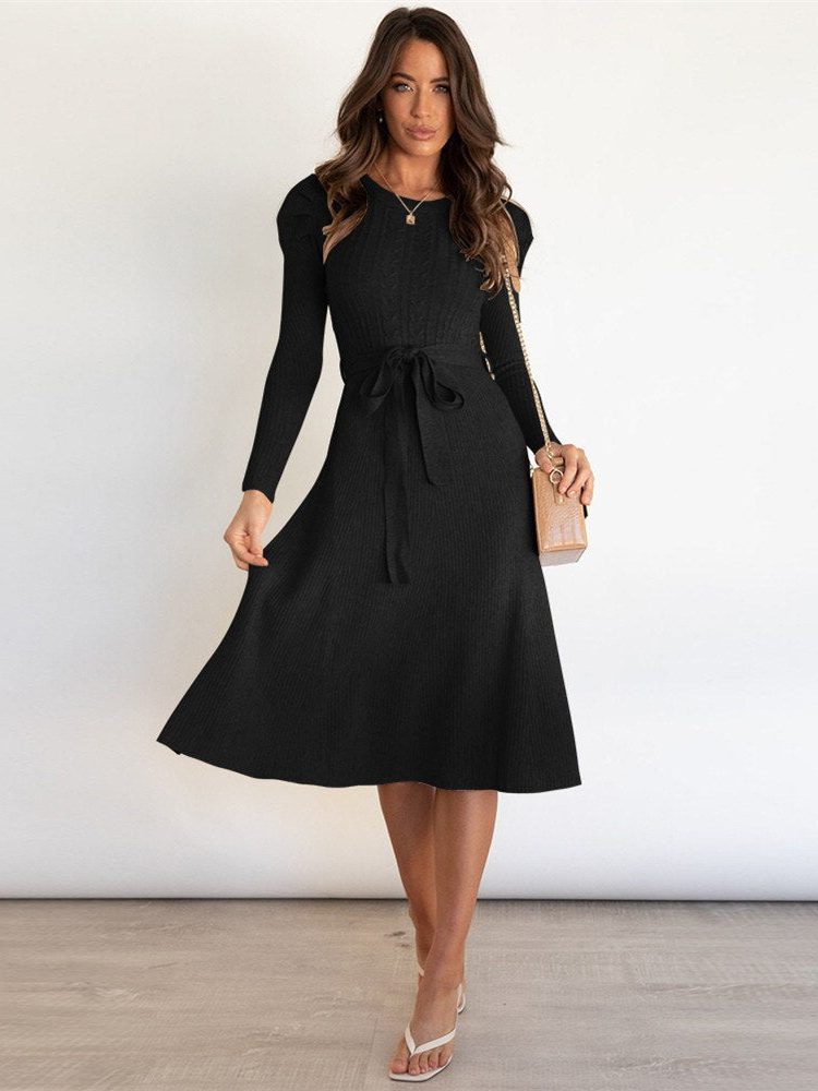 linda-sophisticated-ribbed-knit-midi-dress-img2.jpg