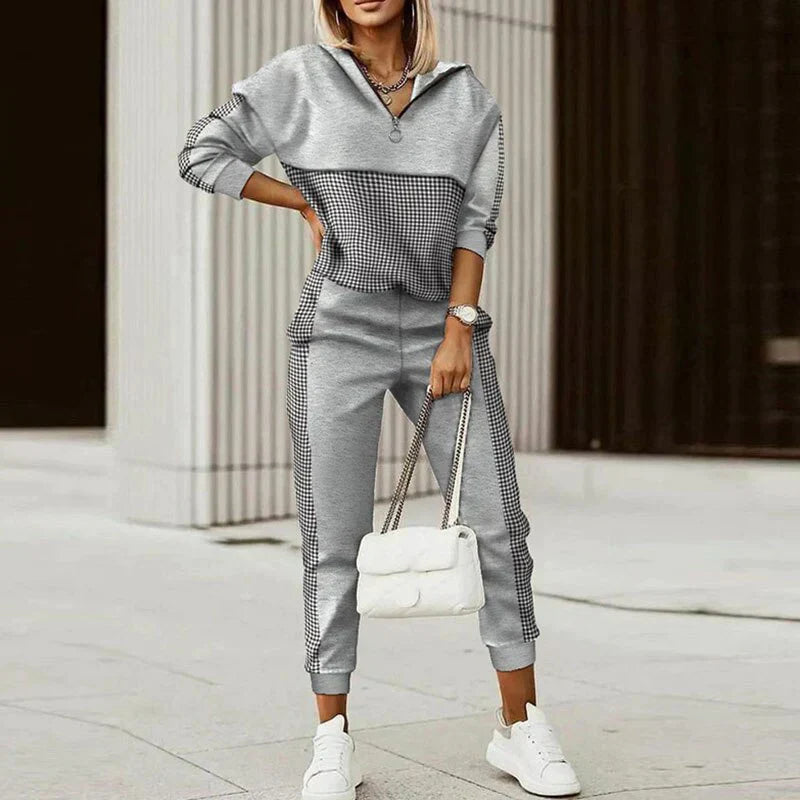 marcia-relaxed-half-zip-tracksuit-img4.webp