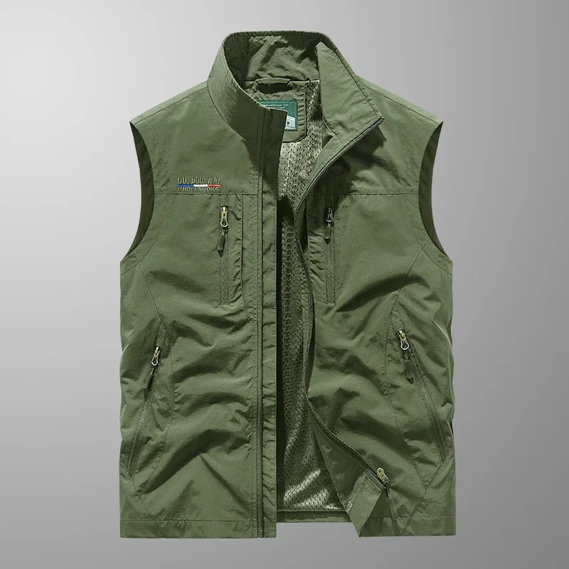 mark-lightweight-cargo-vest-img6.jpg