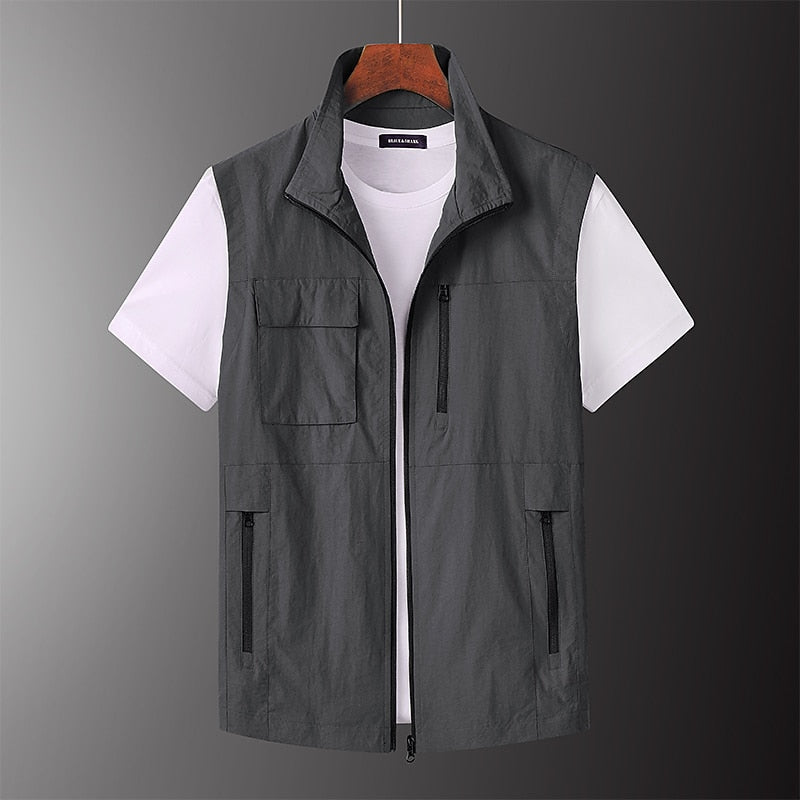 mark-lightweight-utility-vest-img1.jpg