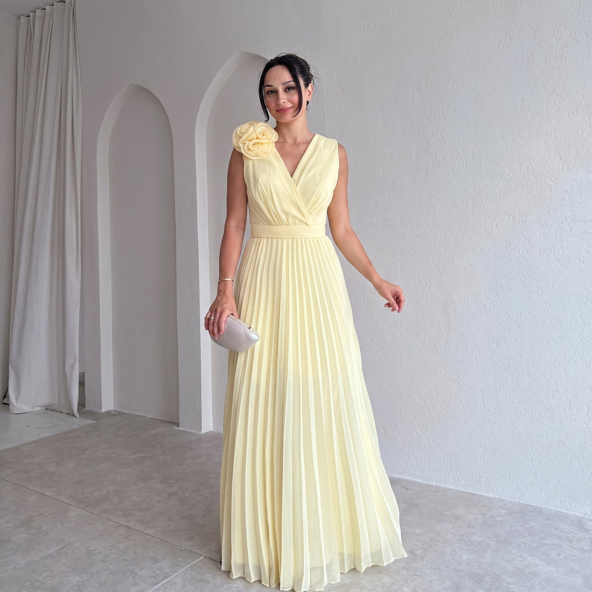 mary-elegant-sleeveless-floral-evening-gown-img5.jpg
