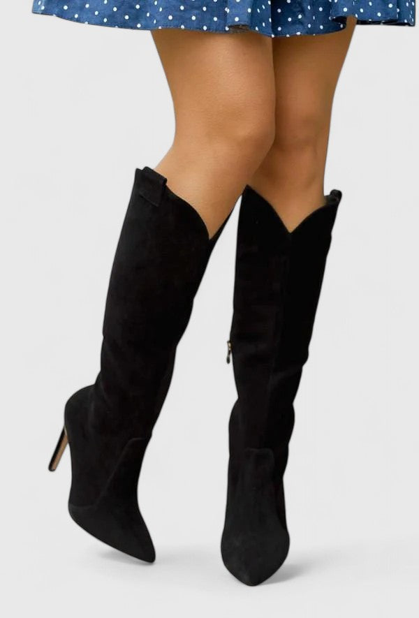 melorynn-orthopaedic-boots-img2.jpg
