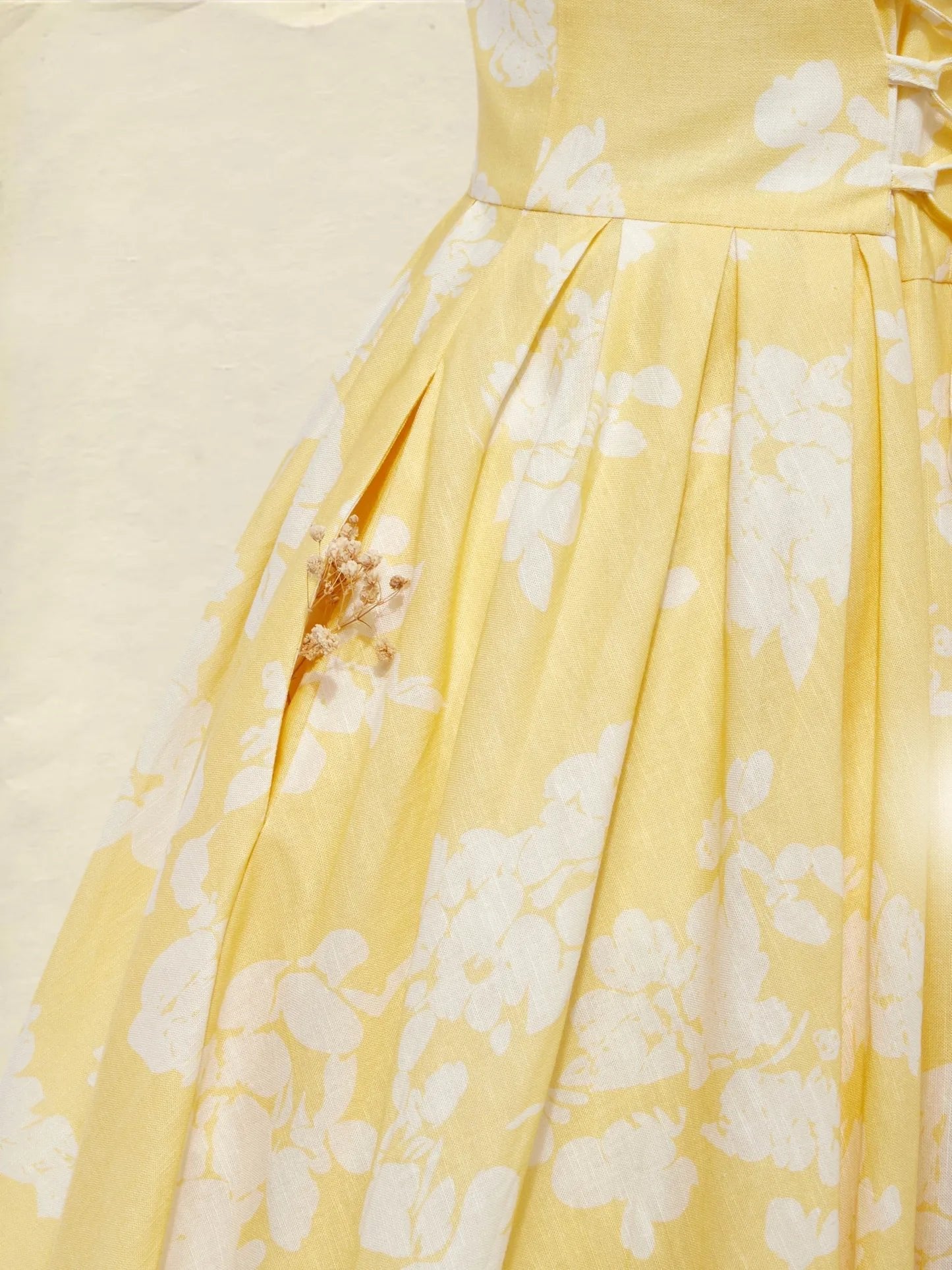 michelle-elegant-floral-pleated-midi-dress-img8.jpg