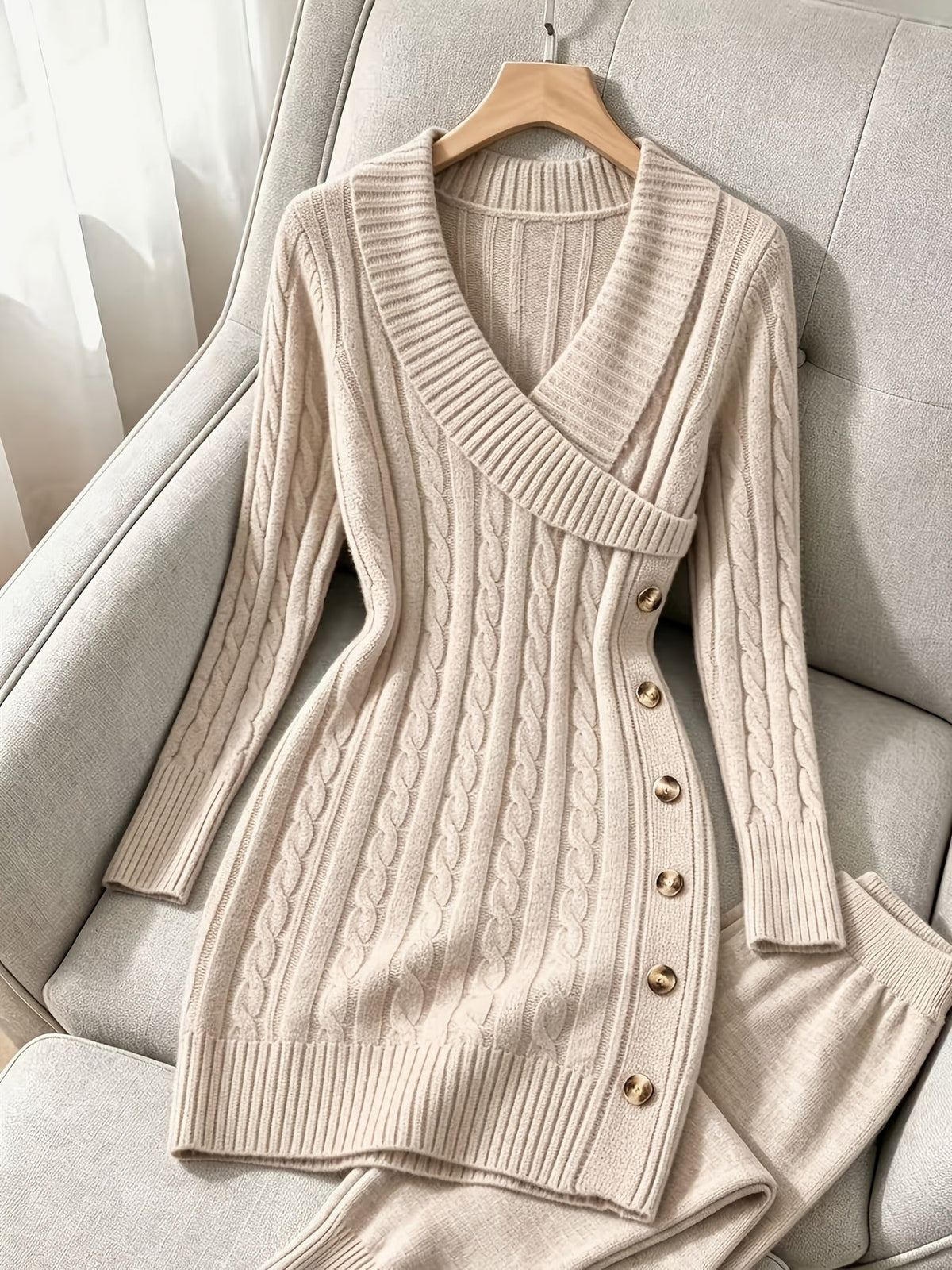 nancy-classic-cable-knit-halloween-v-neck-dress-img13.jpg