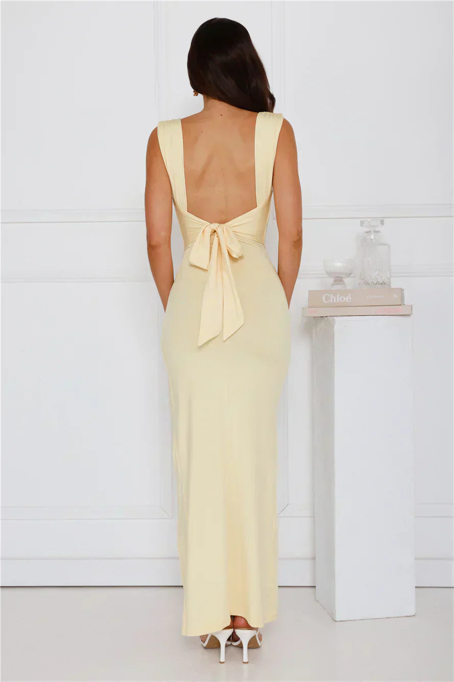 nicole-elegant-side-split-maxi-dress-img12.webp
