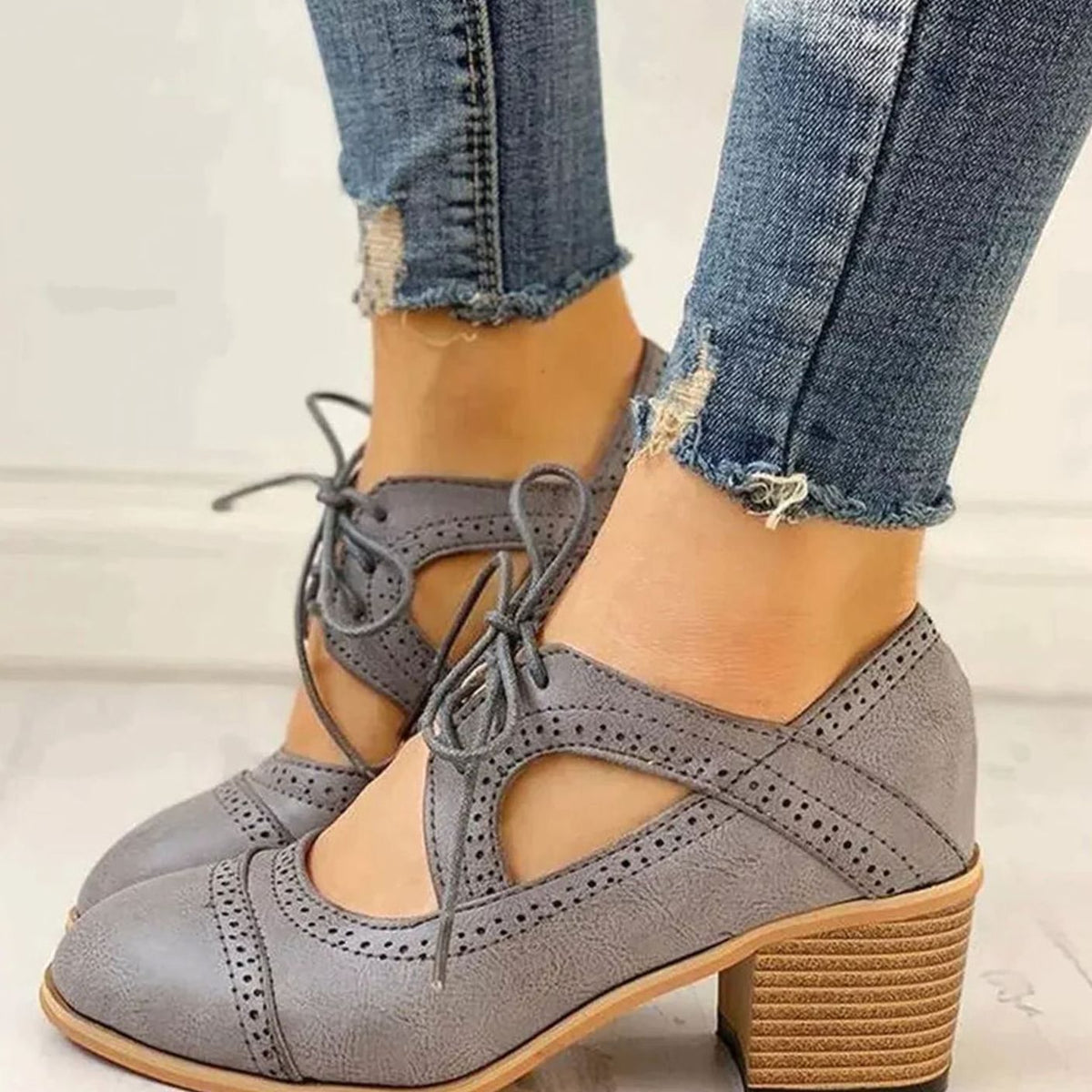 pamela-elegant-lace-up-block-heel-t-strap-sandals-img1.jpg
