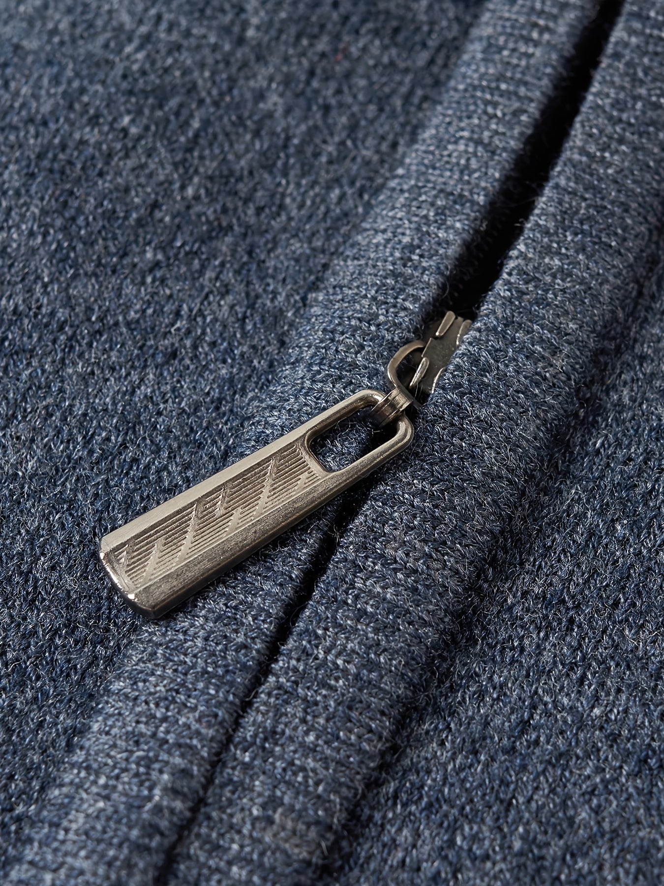 richard-classic-zip-neck-sweater-img7.jpg