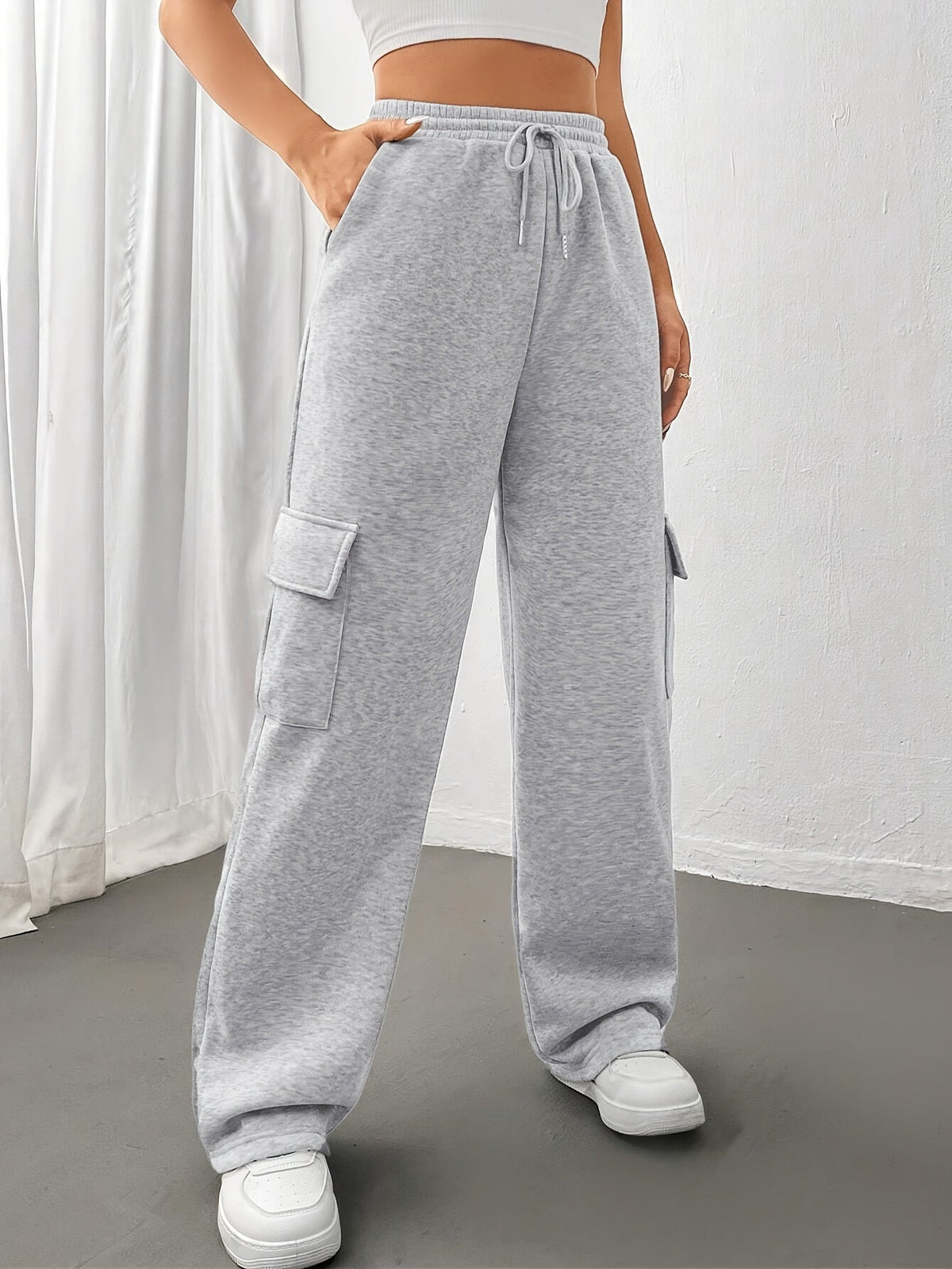 ruth-relaxed-cargo-sweatpants-img3.jpg
