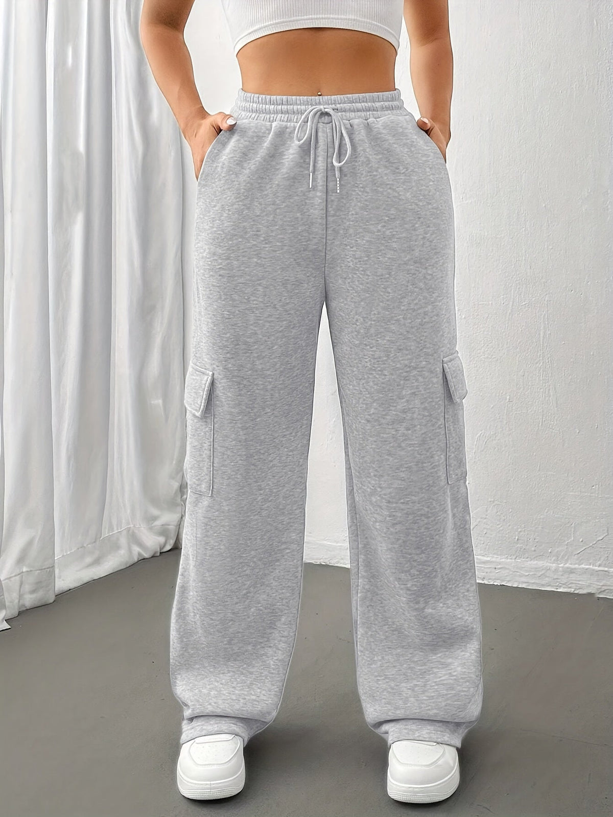 ruth-relaxed-cargo-sweatpants-img4.jpg
