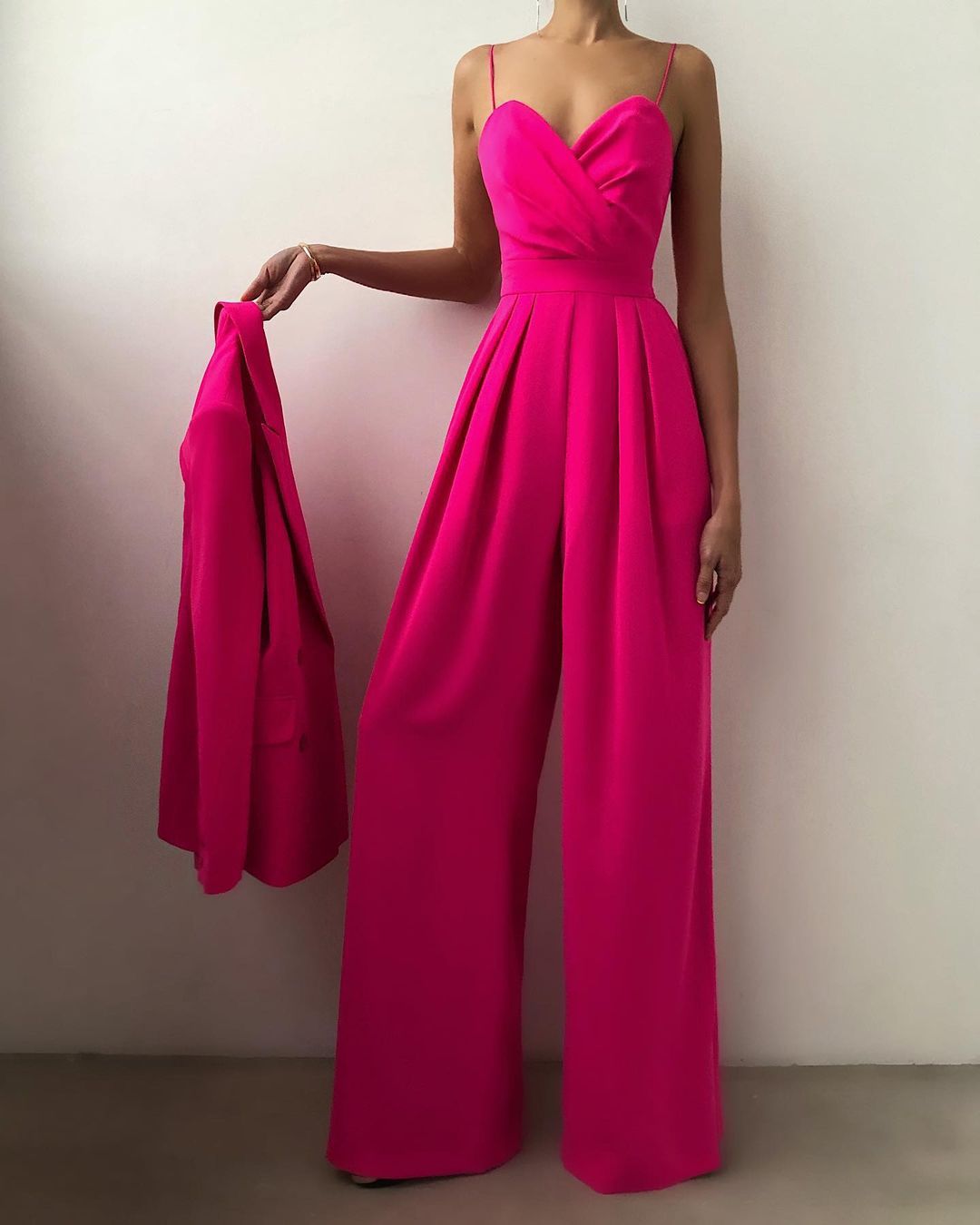 ruth-sophisticated-wide-leg-v-neck-jumpsuit-img6.jpg