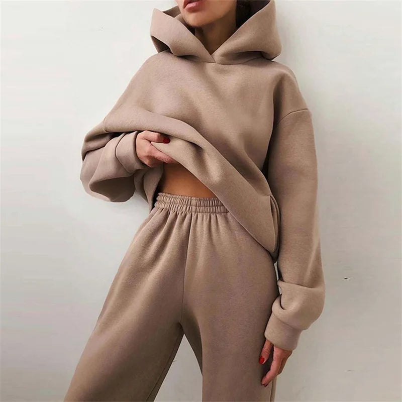 samantha-relaxed-fit-hoodie-lounge-set-img1.webp