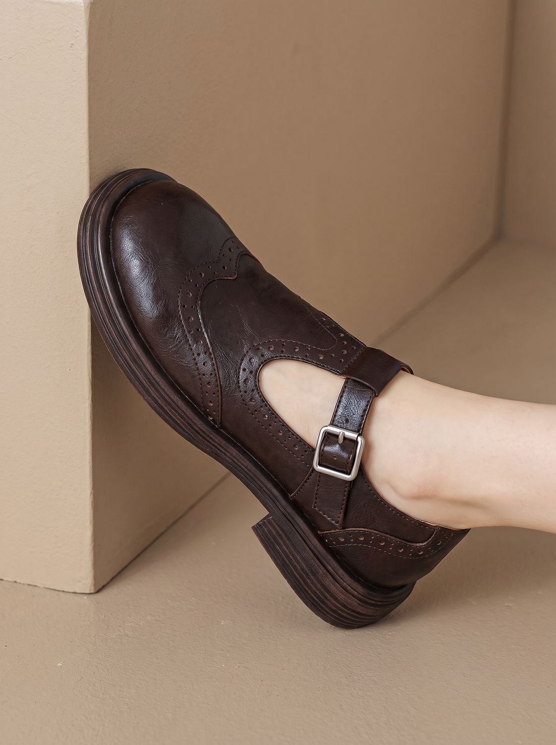 sharon-classic-wingtip-buckle-t-bar-flats-img11.jpg