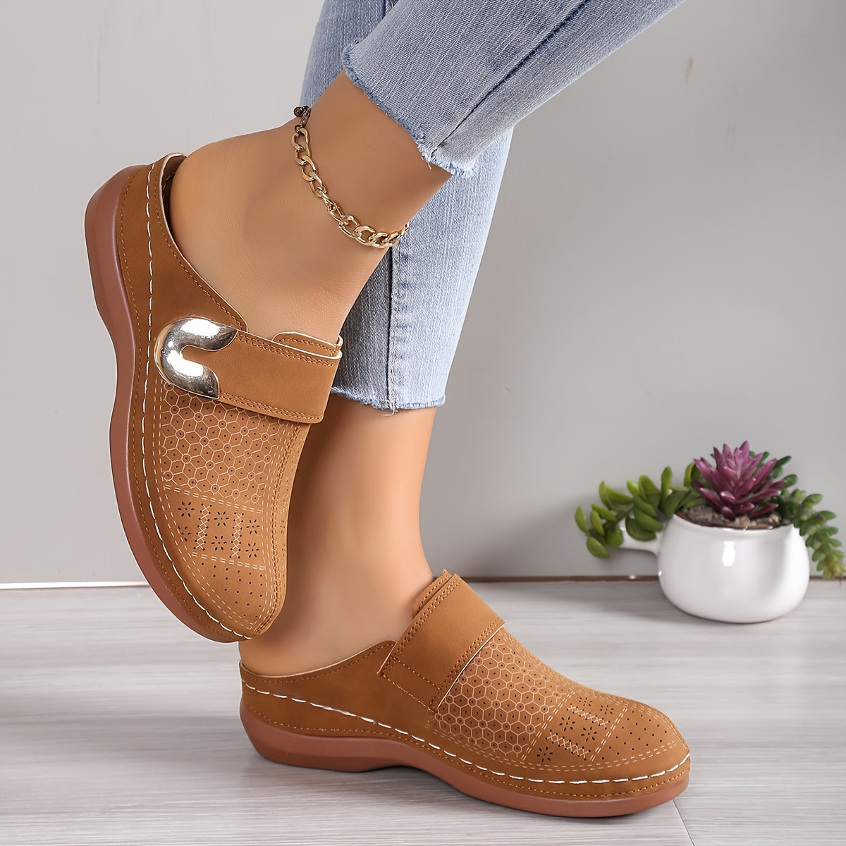 shirley-comfortable-orthopedic-non-slip-slippers-img2.jpg