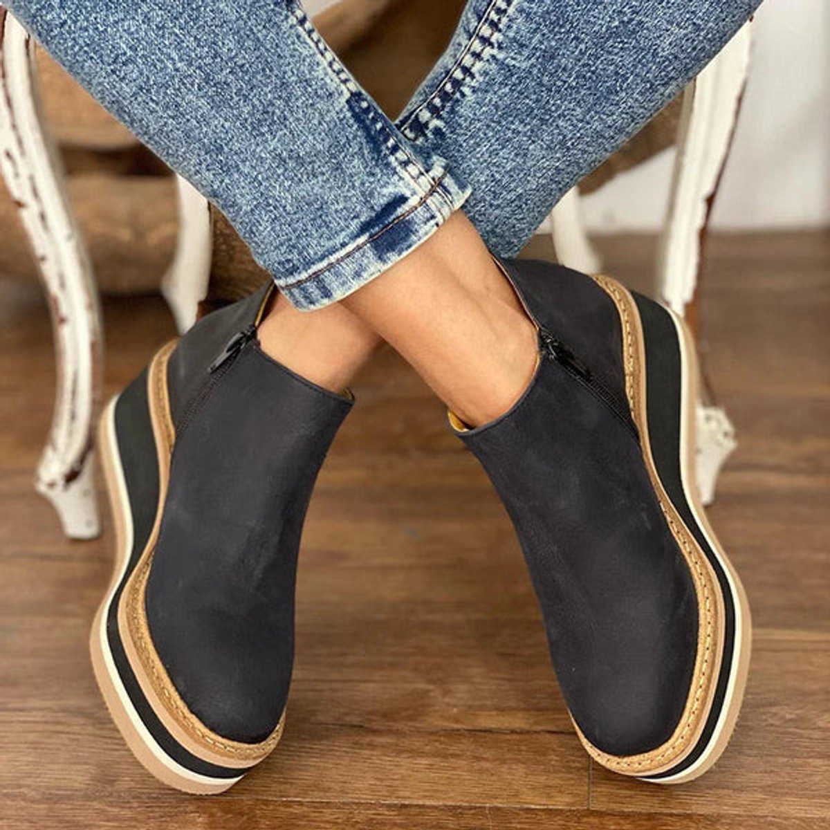 shirley-comfortable-wedge-platform-zip-ankle-boots-img4.jpg