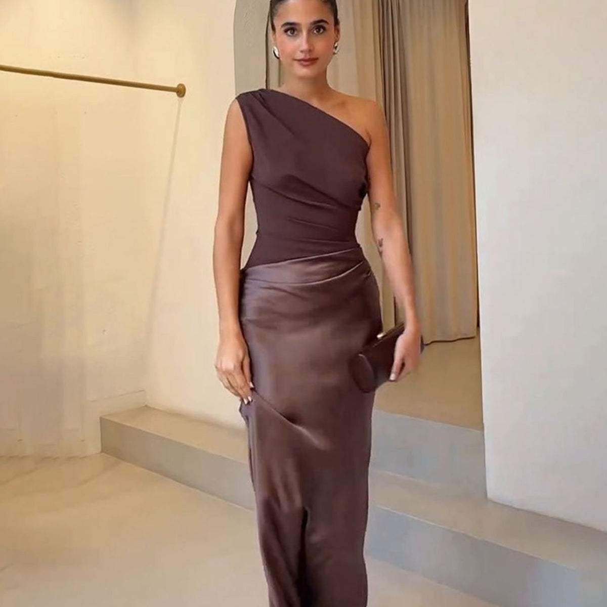 stephanie-elegant-one-shoulder-ruched-maxi-dress-img1.jpg