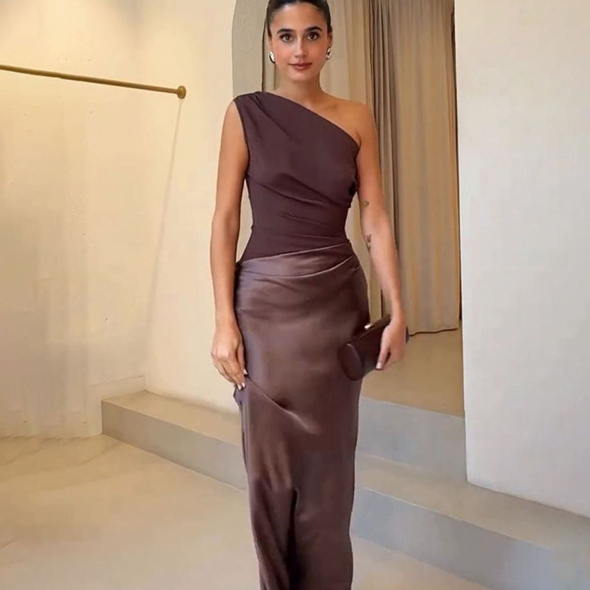 stephanie-elegant-one-shoulder-ruched-maxi-dress-img2.jpg