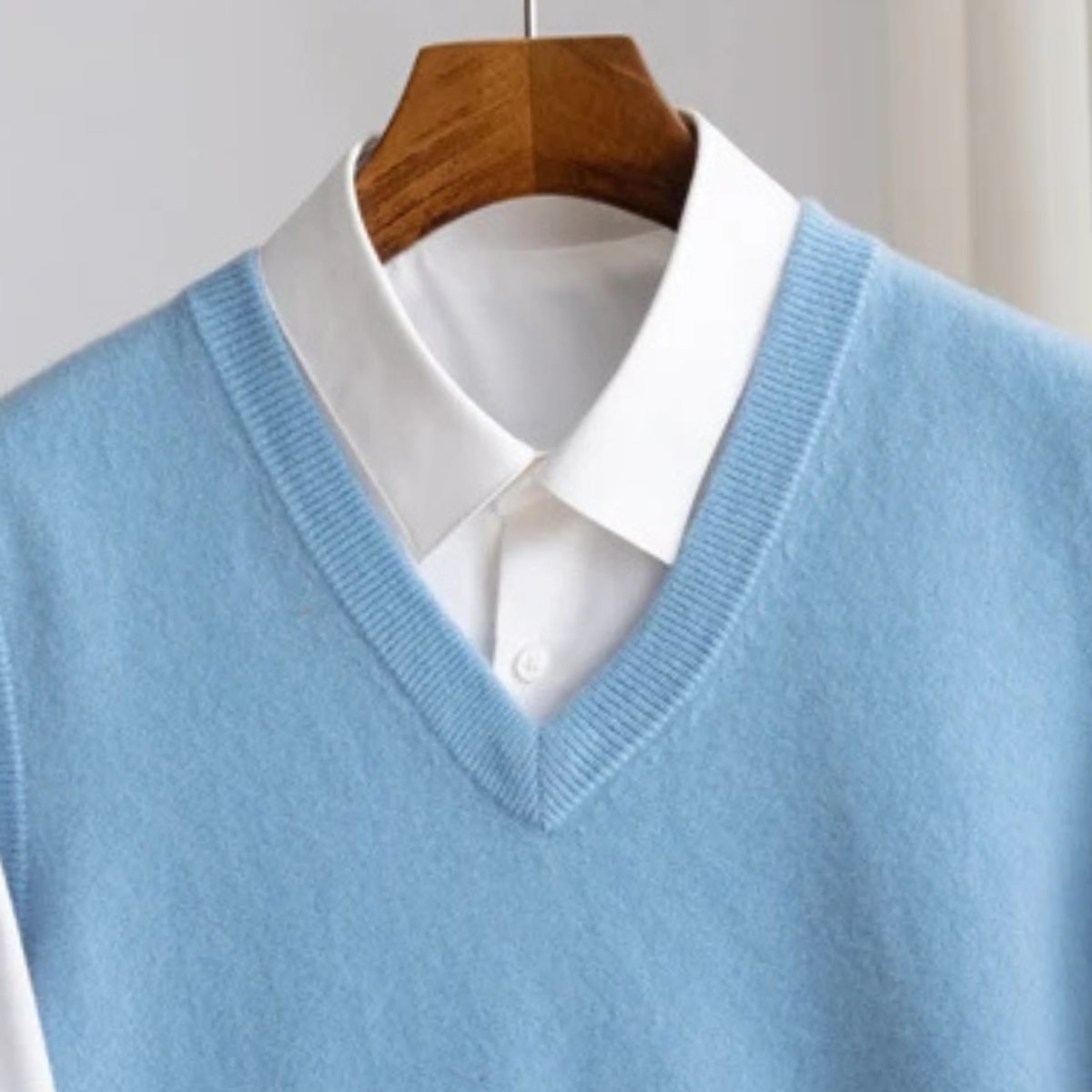 terry-classic-merino-wool-v-neck-sweater-vest-img2.jpg