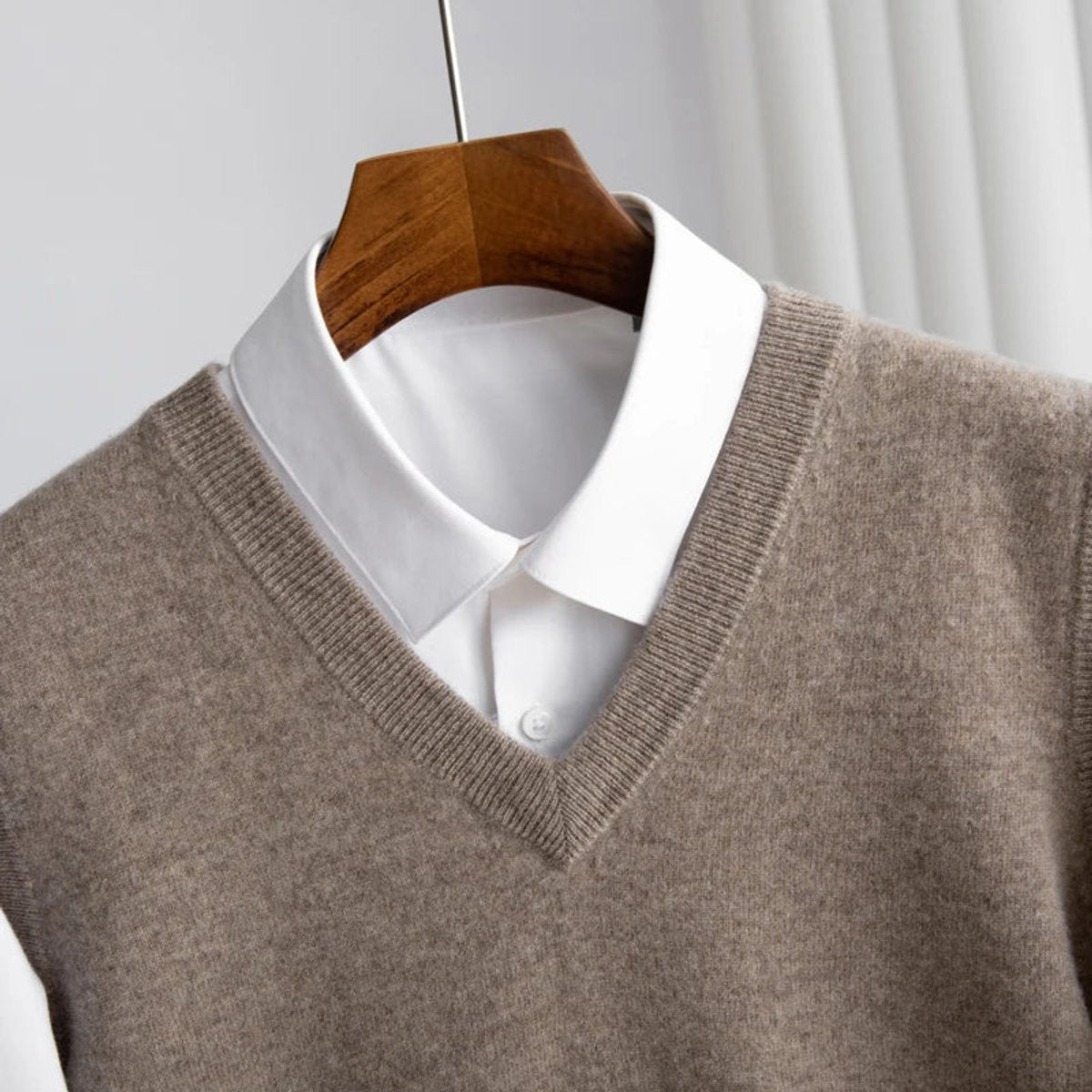 terry-classic-merino-wool-v-neck-sweater-vest-img4.jpg