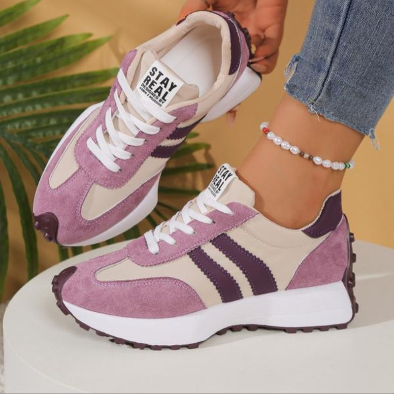 timothy-relaxed-fit-platform-lace-up-sneakers-img11.jpg