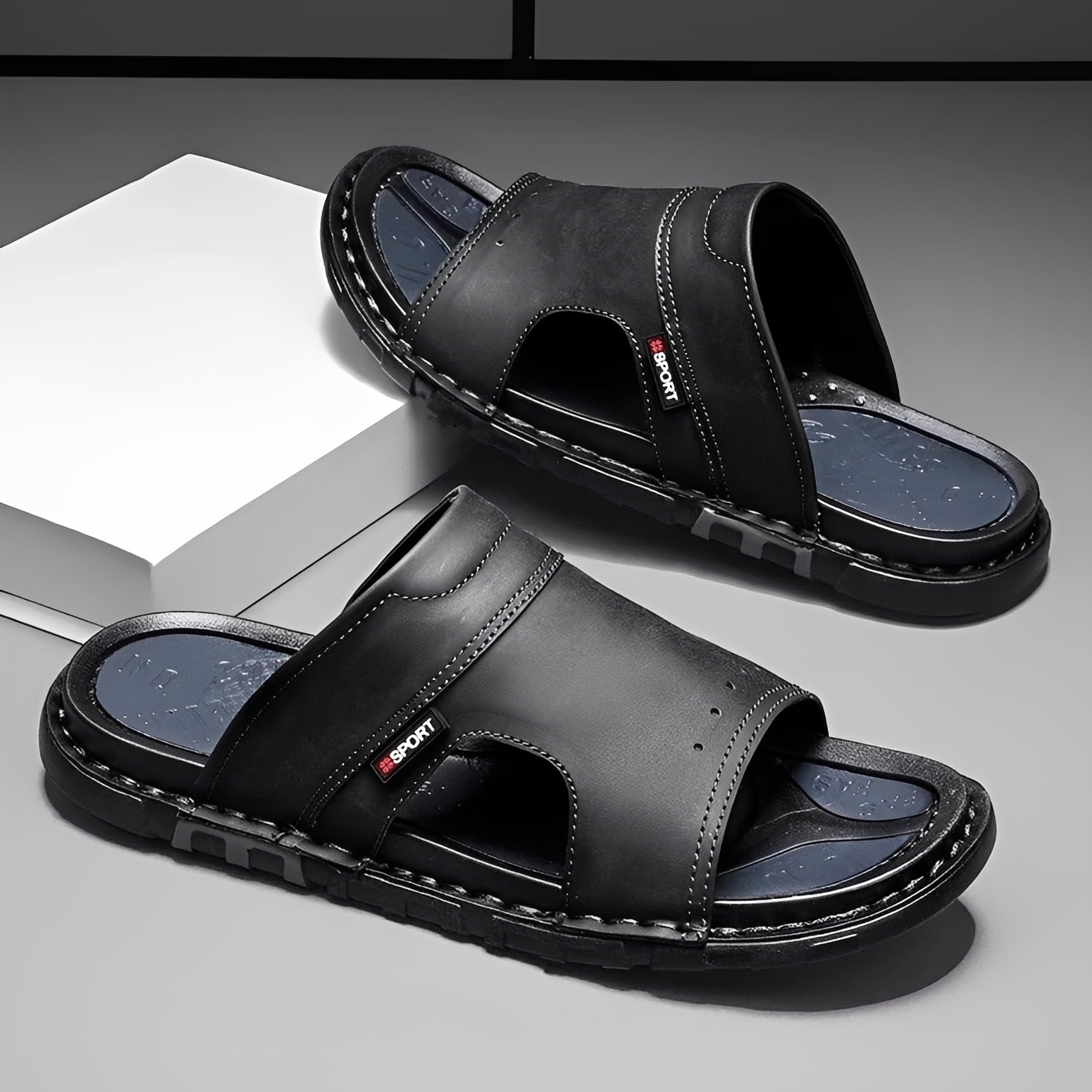 tyler-comfortable-wide-footbed-sandals-img2.jpg