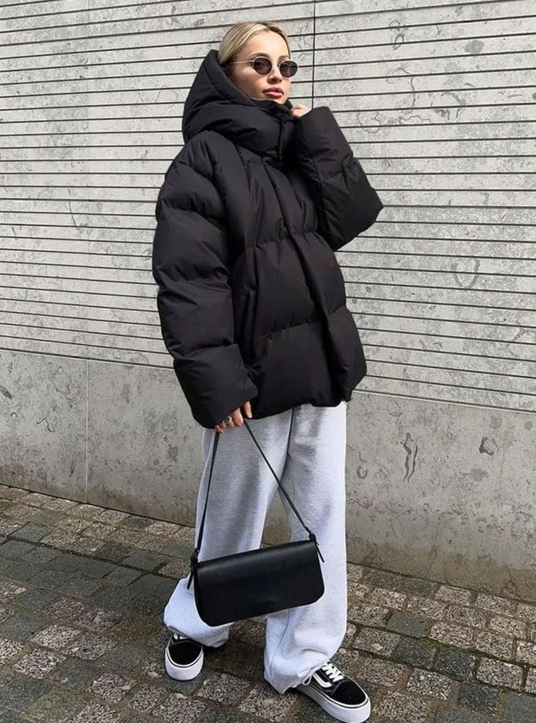victoria-relaxed-fit-hooded-zip-up-puffer-jacket-img2.jpg