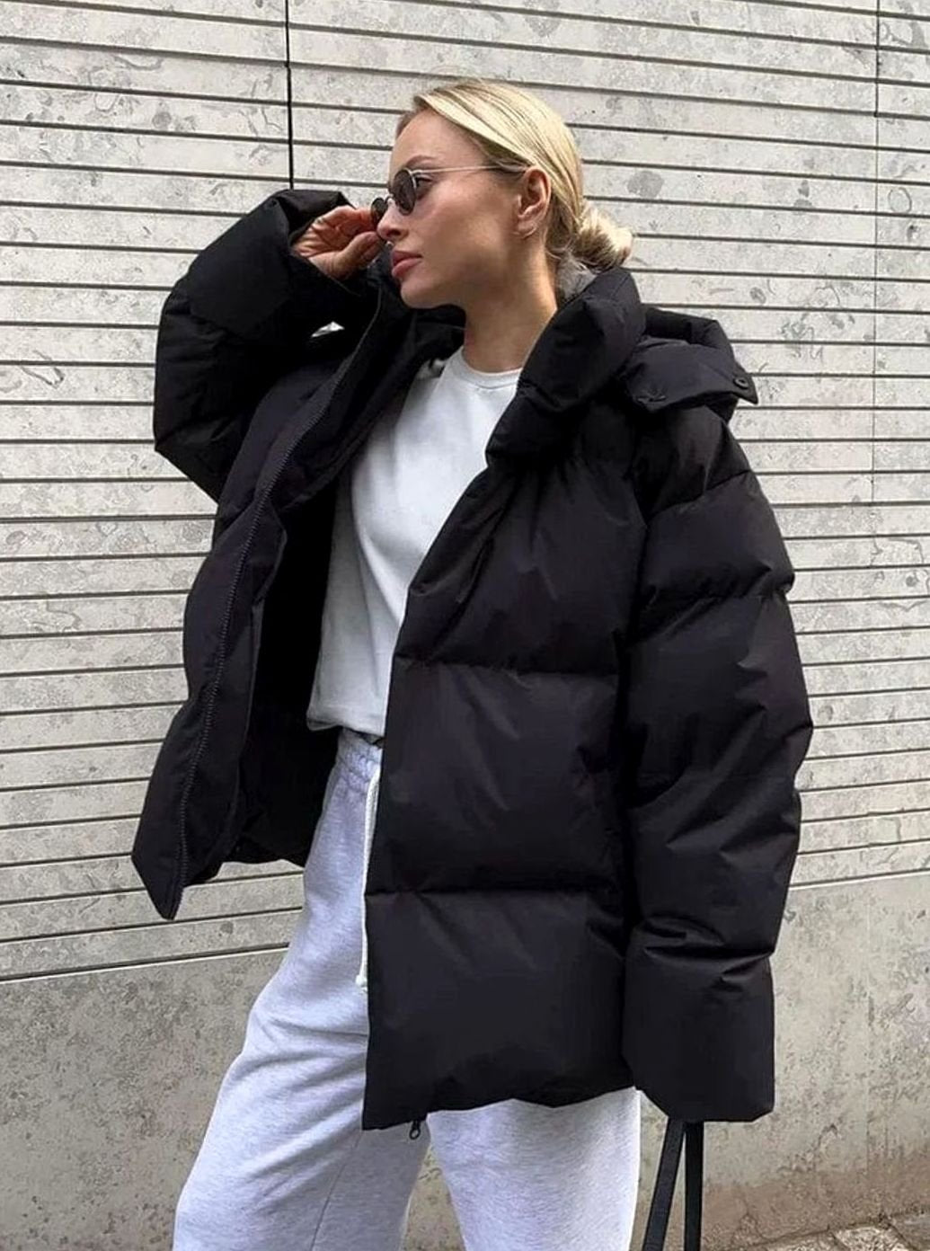 victoria-relaxed-fit-hooded-zip-up-puffer-jacket-img6.jpg