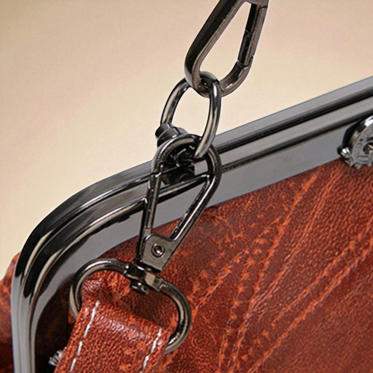 vintage-leather-handbag-classic-retro-shoulder-bag-for-women-img17.jpg