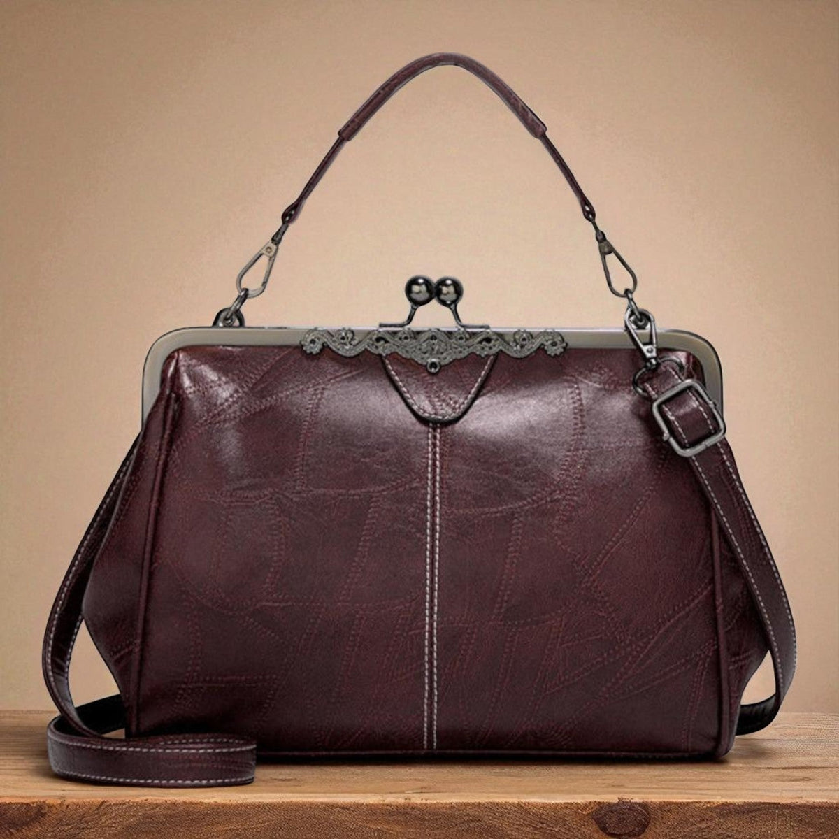 vintage-leather-handbag-classic-retro-shoulder-bag-for-women-img4.jpg